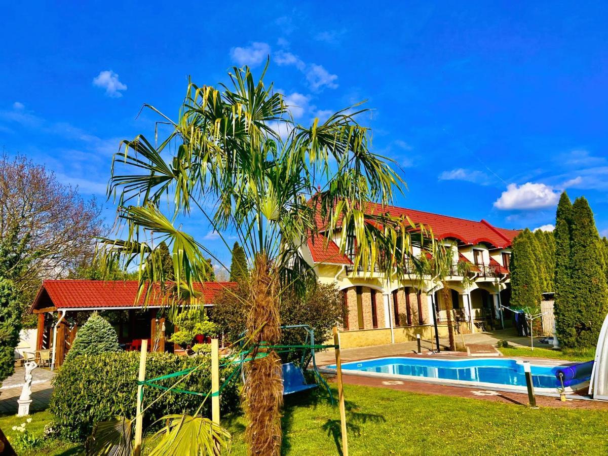 Bajor Panzio Buek-Buekfuerdo, Adults Friendly 12 Plus Εξωτερικό φωτογραφία