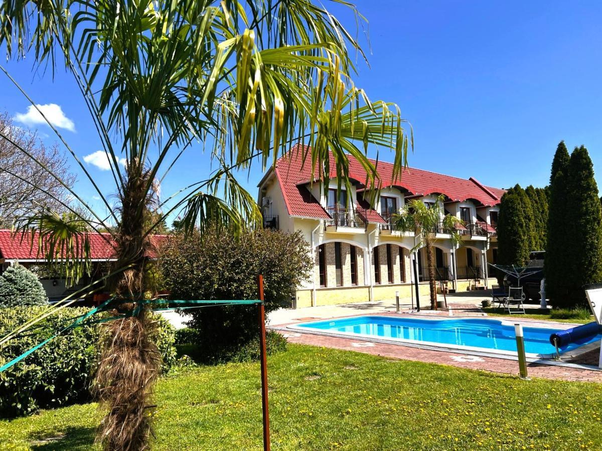 Bajor Panzio Buek-Buekfuerdo, Adults Friendly 12 Plus Εξωτερικό φωτογραφία