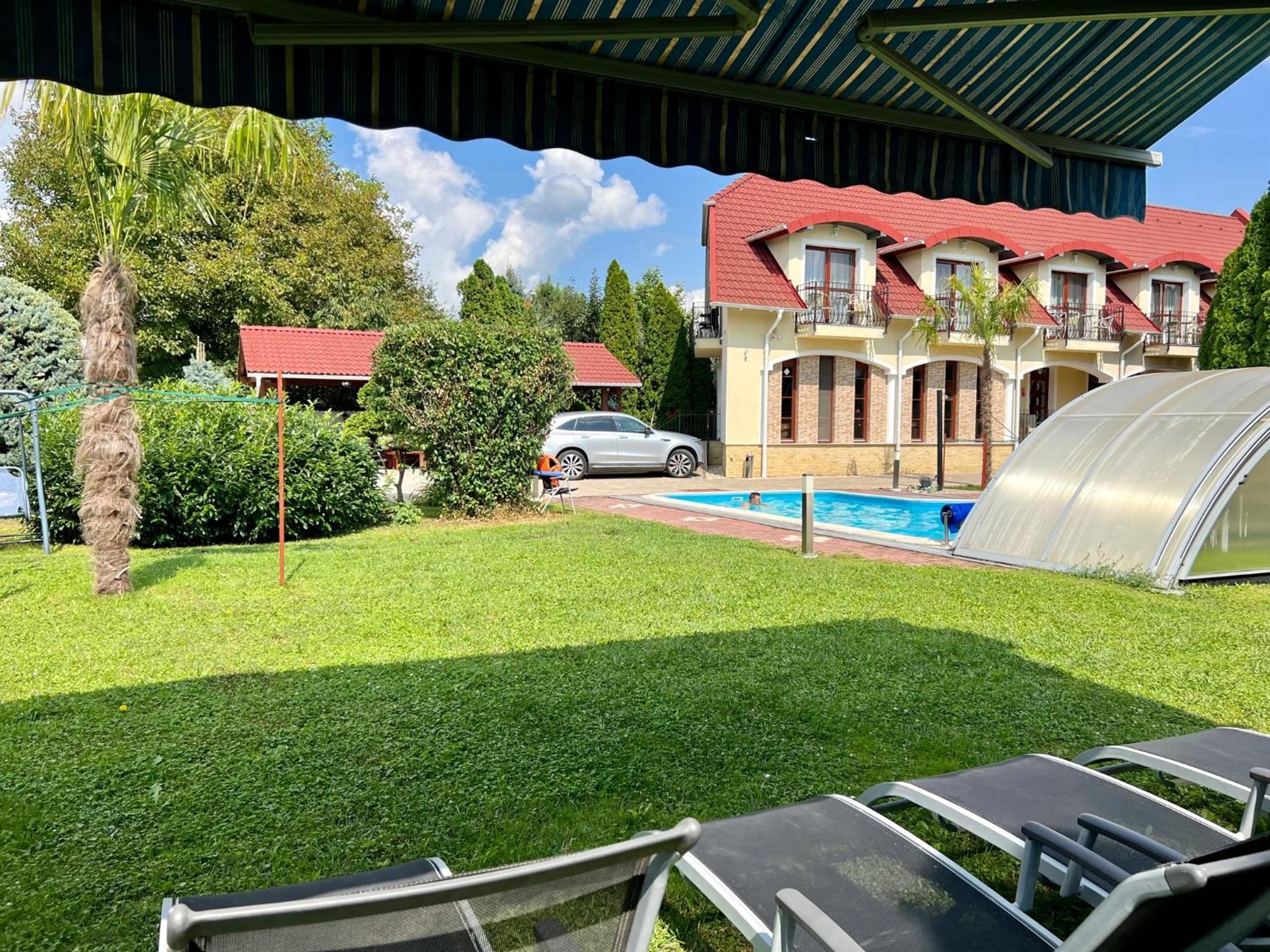 Bajor Panzio Buek-Buekfuerdo, Adults Friendly 12 Plus Εξωτερικό φωτογραφία